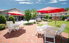 Surestay By Best Western Massena